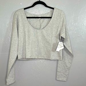 BP Womens 1X Heather Gray long Sleeve Henly Crop Top